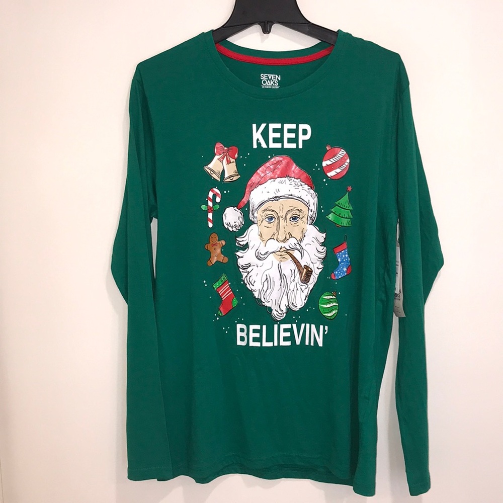 Unisex Santa Keep Believin’ Christmas Tee NWT L